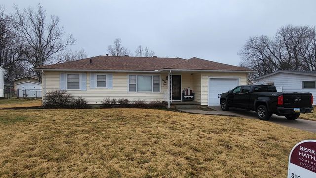 1110 Lyndon Road, Mcpherson, KS 67460