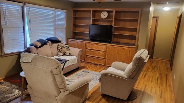 1110 Lyndon Road, Mcpherson, KS 67460