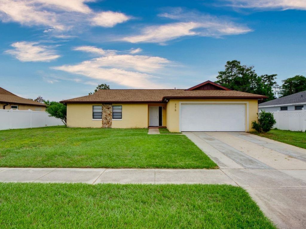 378 BUTTONWOOD DRIVE, Kissimmee, FL 34743