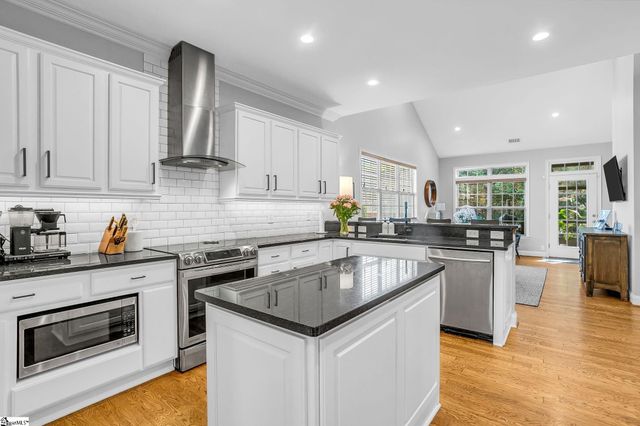 9 Wiscasset Way, Greenville, SC 29615