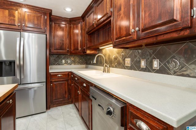 605 CRESTVIEW ROAD, Anniston, AL 36207