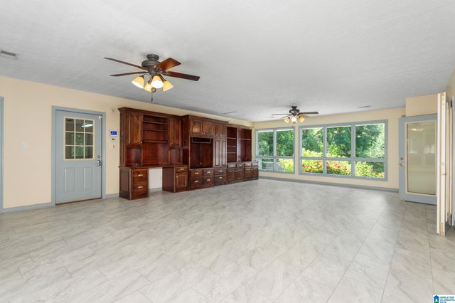 605 CRESTVIEW ROAD, Anniston, AL 36207