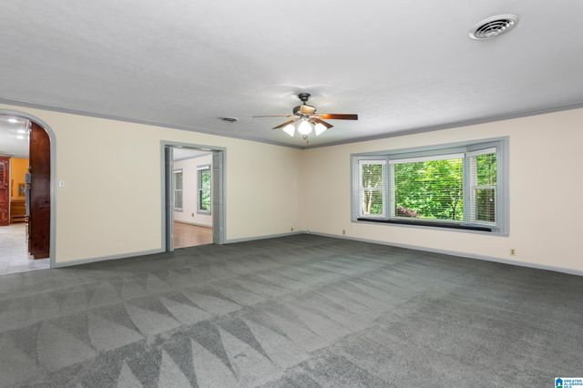 605 CRESTVIEW ROAD, Anniston, AL 36207
