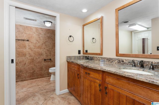 605 CRESTVIEW ROAD, Anniston, AL 36207