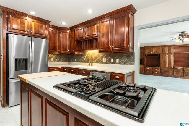 605 CRESTVIEW ROAD, Anniston, AL 36207