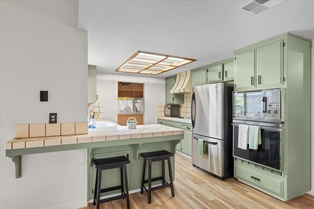 6221 Yuma Way, Manteca, CA 95336