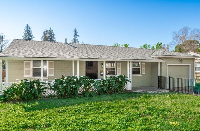 2324 N Edison Ave, Sacramento, CA 95821