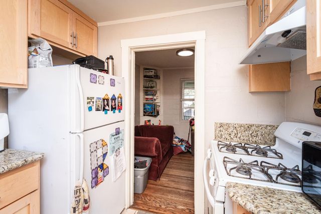 2324 N Edison Ave, Sacramento, CA 95821