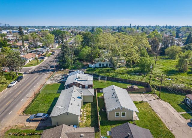 2324 N Edison Ave, Sacramento, CA 95821
