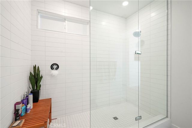 27586 Manzanita Way, Valencia, CA 91381