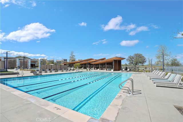 27586 Manzanita Way, Valencia, CA 91381