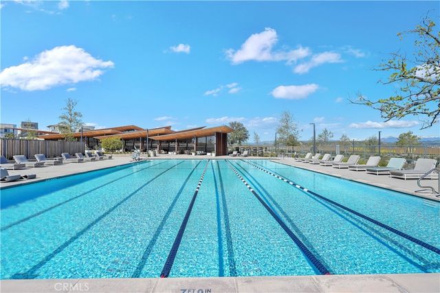 27586 Manzanita Way, Valencia, CA 91381