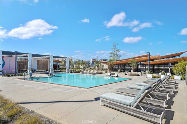 27586 Manzanita Way, Valencia, CA 91381