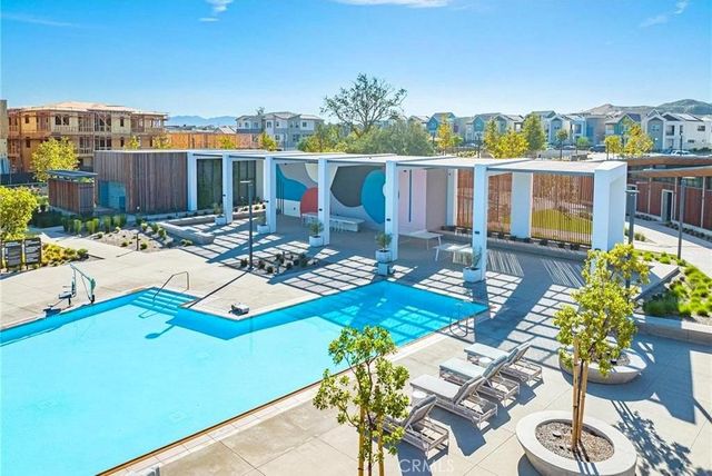 27586 Manzanita Way, Valencia, CA 91381