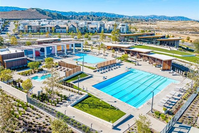 27586 Manzanita Way, Valencia, CA 91381