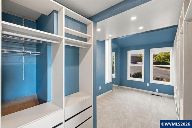 5150 Hill Villa Ct S, Salem, OR 97306