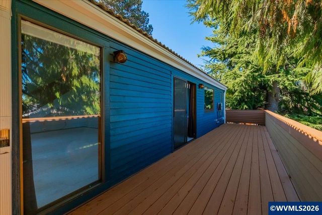 5150 Hill Villa Ct S, Salem, OR 97306