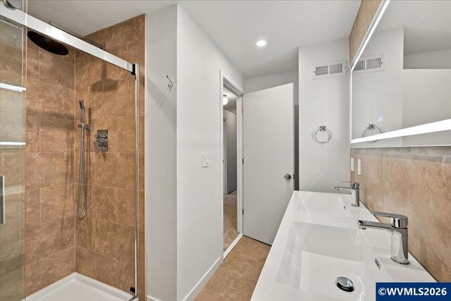 5150 Hill Villa Ct S, Salem, OR 97306