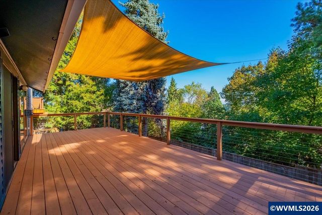 5150 Hill Villa Ct S, Salem, OR 97306