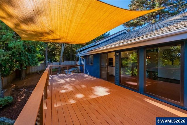 5150 Hill Villa Ct S, Salem, OR 97306