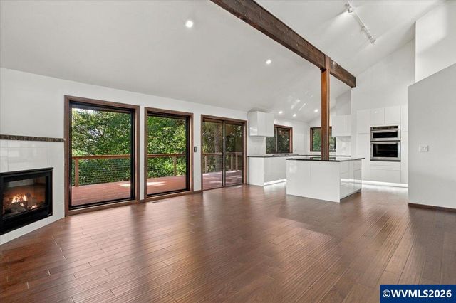 5150 Hill Villa Ct S, Salem, OR 97306