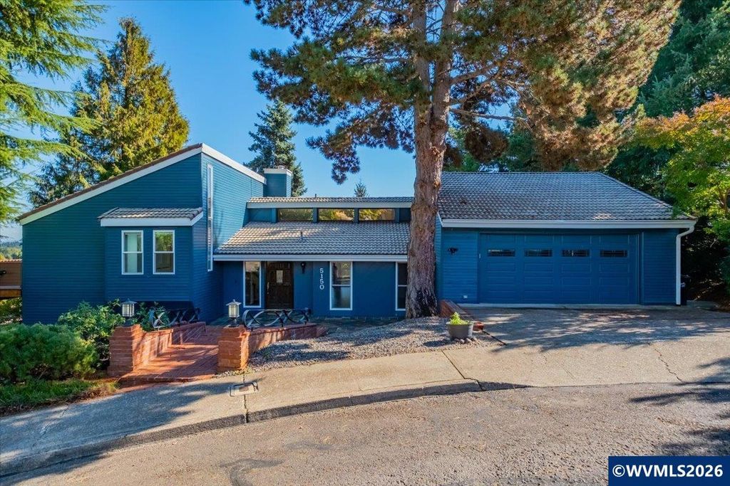 5150 Hill Villa Ct S, Salem, OR 97306