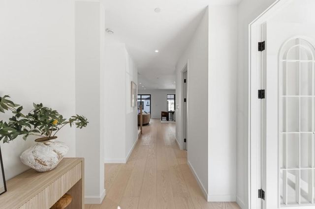 114 Bayswater Avenue, Burlingame, CA 94010