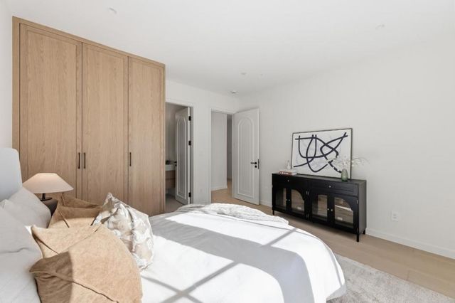 114 Bayswater Avenue, Burlingame, CA 94010