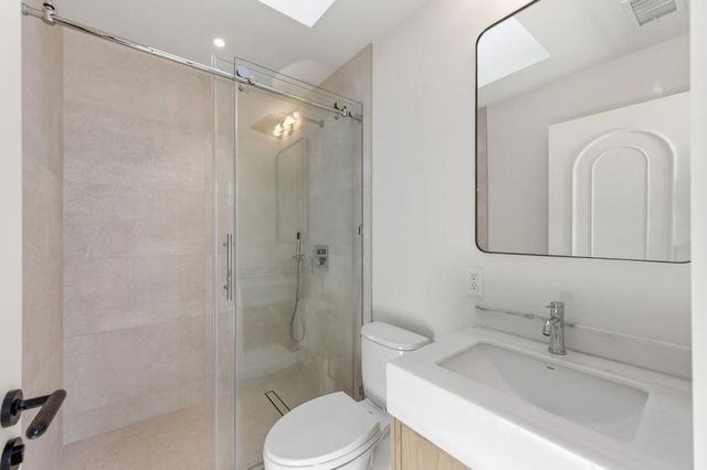 114 Bayswater Avenue, Burlingame, CA 94010