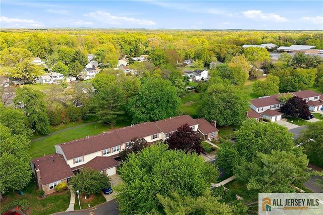 56 Jefferson Drive, Spotswood, NJ 08884