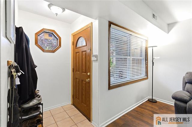 56 Jefferson Drive, Spotswood, NJ 08884