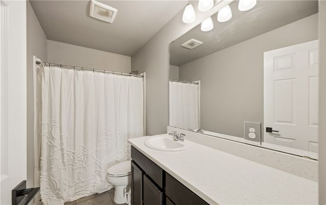 7725 Pruet Dr, Corpus Christi, TX 78414