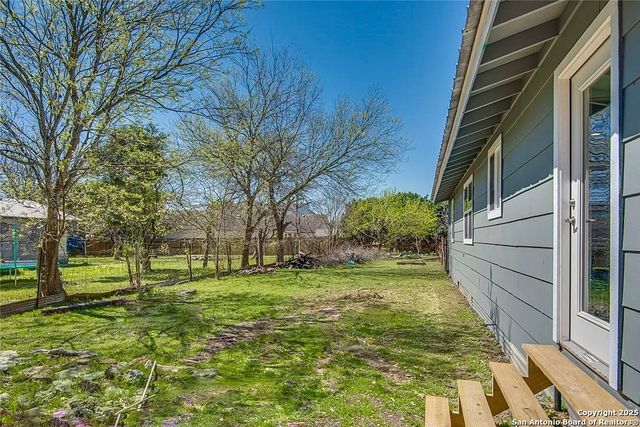 1668 Lakeview, Canyon Lake, TX 78133
