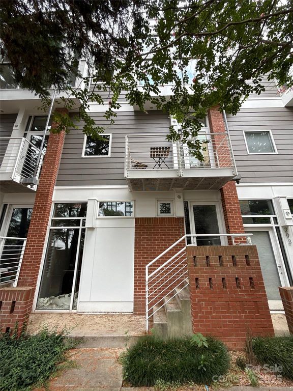 291 Mcdonald Avenue, Charlotte, NC 28203