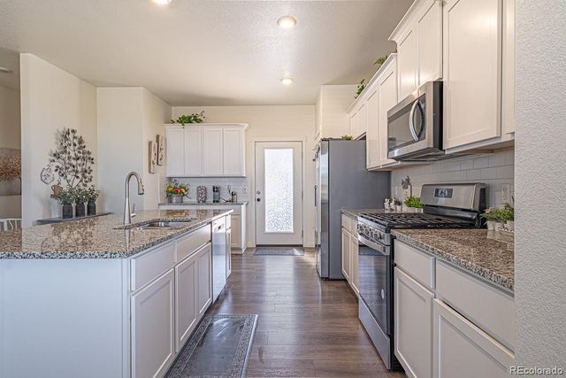 28264 E 8th Place, Watkins, CO 80137