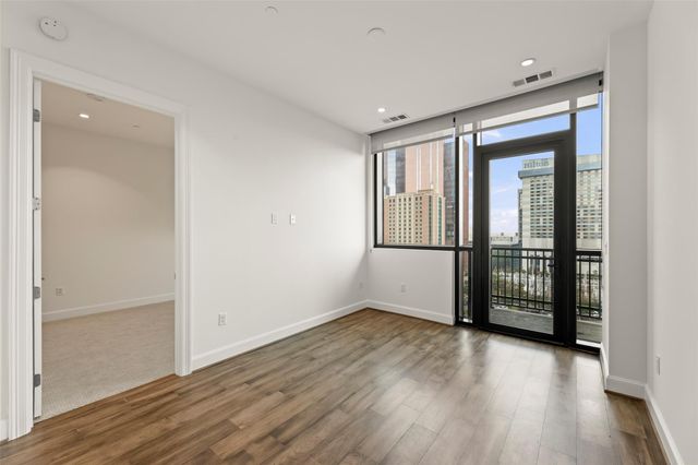 1211 Caroline Street 1102, Houston, TX 77002