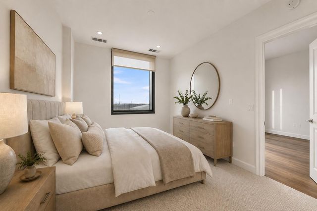 1211 Caroline Street 1102, Houston, TX 77002