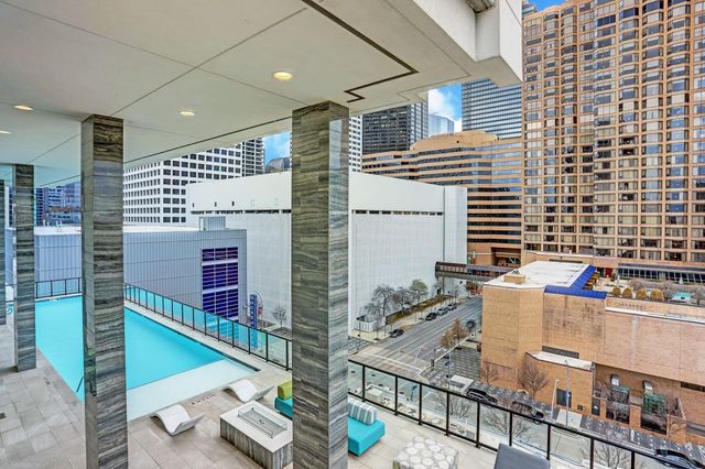 1211 Caroline Street 1102, Houston, TX 77002