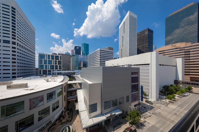 1211 Caroline Street 1102, Houston, TX 77002