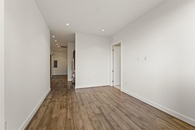 1211 Caroline Street 1102, Houston, TX 77002
