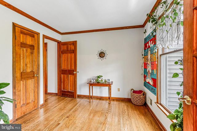 13 COVENTRY LN, Hopewell, NJ 08525