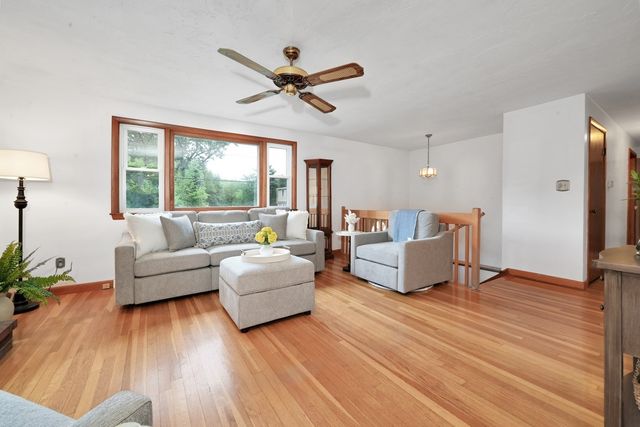 132 Forest St, Weymouth, MA 02190