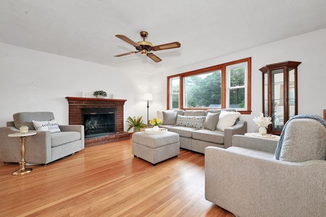 132 Forest St, Weymouth, MA 02190