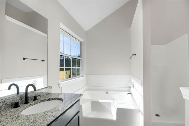 6566 Shaffers Way, Lithonia, GA 30058