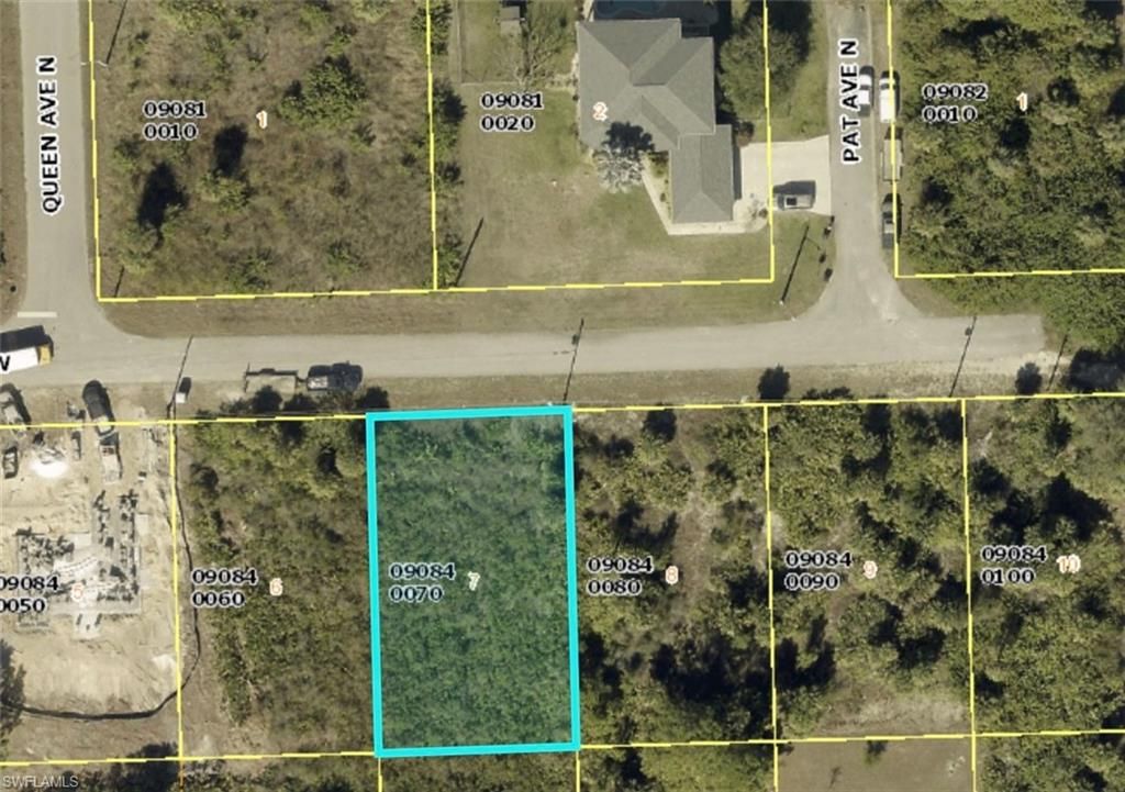 3207 75th ST W, LEHIGH ACRES, FL 33971 — exterior