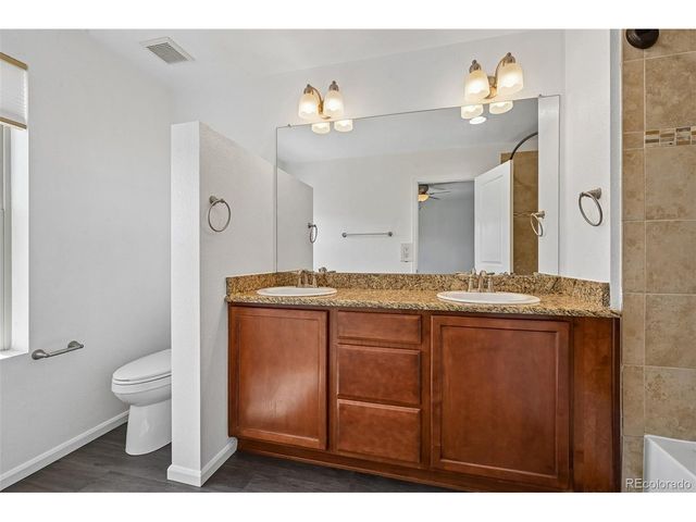 9520 Halstead Ln, Lone Tree, CO 80124