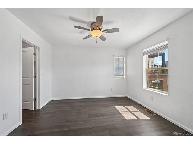 9520 Halstead Ln, Lone Tree, CO 80124