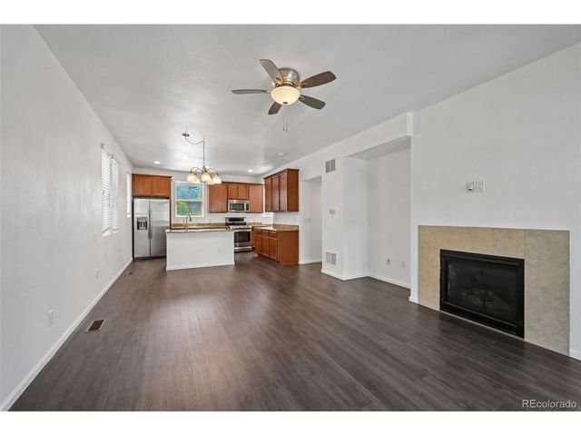 9520 Halstead Ln, Lone Tree, CO 80124