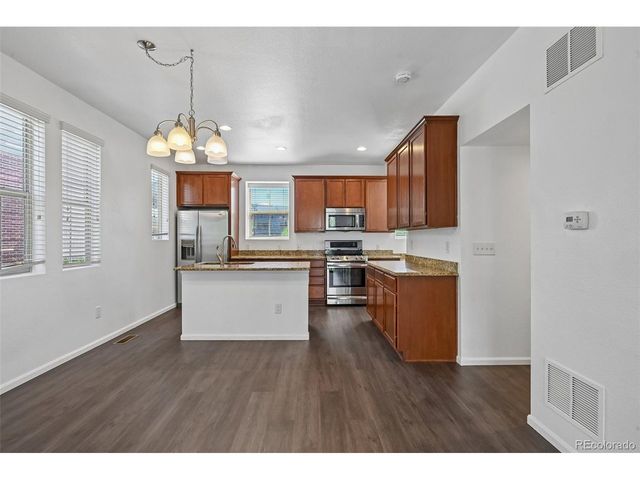 9520 Halstead Ln, Lone Tree, CO 80124