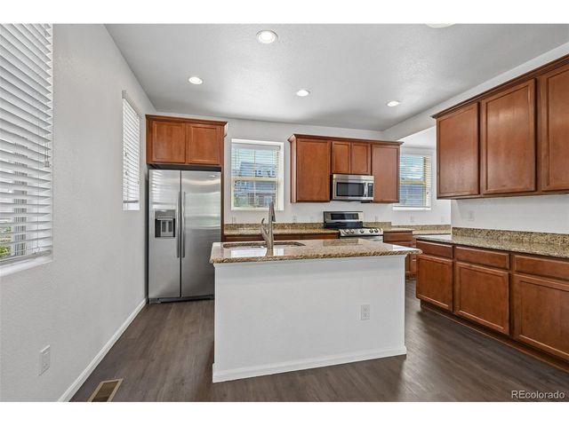 9520 Halstead Ln, Lone Tree, CO 80124